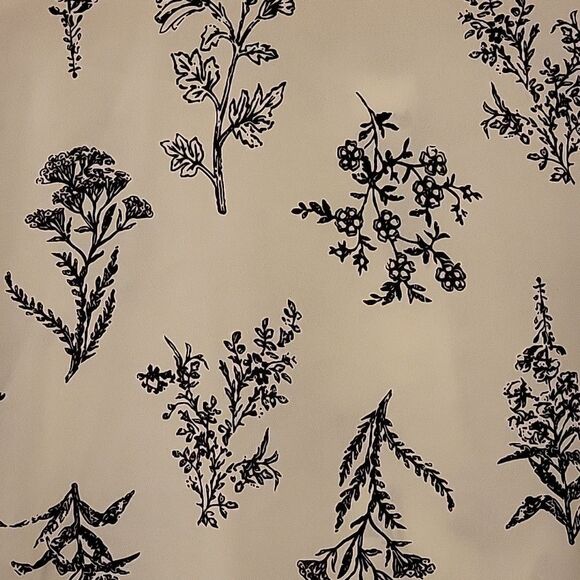 Shein Curve white floral design long sleeve blouse Size 4XL - Picture 4 of 4